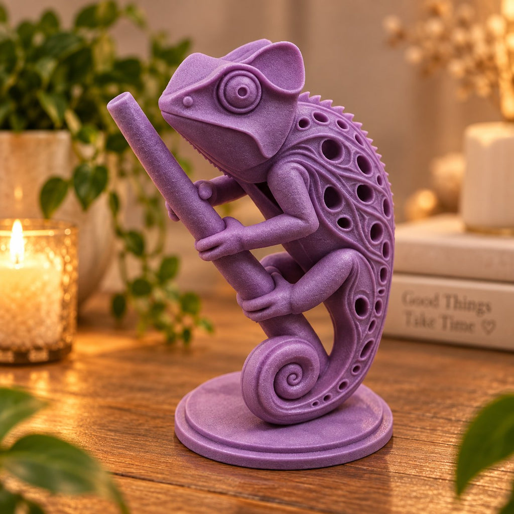 Modern abstract chameleon sculpture, view 8 of 10